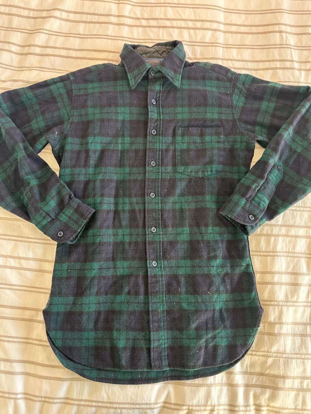 Pendleton Pure Virgin Wool Green Plaid Button Up Shirt Men's Medium Long